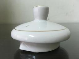 WH24067【四十八號老倉庫】二手 早期 台灣 牛奶玻璃燈罩 吊燈【懷舊收藏拍片道具】 歷史價格詳細信息