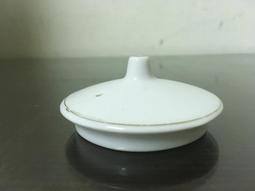 WH25004【四十八號老倉庫】全新 早期 台灣 白色 蔘罐蓋 中蓋 6.7cm 1蓋價【懷舊收藏拍片道具】 歷史價格詳細信息