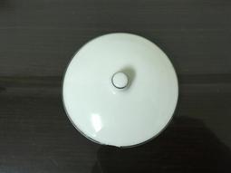 WH25686【四十八號老倉庫】全新 早期 台灣 金邊 高杯 茶杯 杯蓋 8.8/6.8cm 1蓋價【懷舊收藏拍片道具】 歷史價格詳細信息