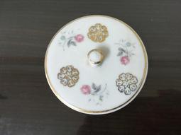 WH25359【四十八號老倉庫】全新 早期 台灣 金邊 粉紅花 茶杯杯蓋 7.5/5.9 cm【懷舊收藏擺飾道具】 歷史價格詳細信息