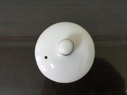 WH25226【四十八號老倉庫】全新 早期 台灣 金邊 珍珠釉 普普風 茶壺 壺蓋 7.4/5.9cm 1蓋價 歷史價格詳細信息