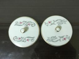 WH22387【四十八號老倉庫】全新 早期 台灣 淡土黃釉 手繪 梅花杯杯蓋 8cm 1蓋價【有瑕】【懷舊收藏拍片道具】 歷史價格詳細信息