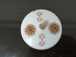 WH25359【四十八號老倉庫】全新 早期 台灣 金邊 粉紅花 茶杯杯蓋 7.5/5.9 cm【懷舊收藏擺飾道具】 歷史價格詳細信息