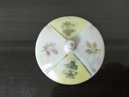 WH25490【四十八號老倉庫】全新 早期 台灣 金邊 素色 小 茶壺 壺蓋 3.6/2.8 cm【懷舊收藏擺飾道具】 歷史價格詳細信息