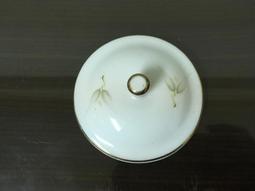 WH25359【四十八號老倉庫】全新 早期 台灣 金邊 粉紅花 茶杯杯蓋 7.5/5.9 cm【懷舊收藏擺飾道具】 歷史價格詳細信息