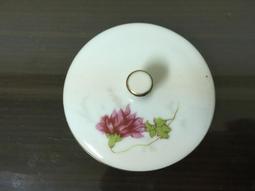 WH25764【四十八號老倉庫】全新 早期 台灣 銀邊 五花瓣 高杯 茶杯 杯蓋 9.2/7.1cm 1蓋價【懷舊收藏擺 歷史價格詳細信息