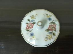 WH25436【四十八號老倉庫】全新 早期 台灣 金邊 竹花 茶杯杯蓋 7/6.2 cm【懷舊收藏擺飾道具】 歷史價格詳細信息