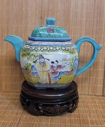 @@@六合堂@@@清末民初，粉彩喇叭寬口小杯5客。繪工典雅，遠山湖泊，一帆風順，雙船悠遊在湖面，高溫燒結，聲音清響，5客 歷史價格詳細信息