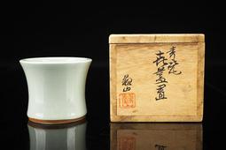 陶藝家 覃樂惠《雲龍壺》精緻典雅。品茗收藏首選  容量約:130cc，7孔，原礦降坡泥  珍藏原礦土胎，親茶性佳 歷史價格詳細信息