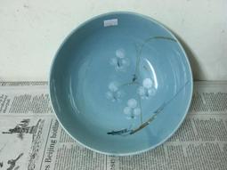 WH27833【四十八號老倉庫】全新 早期 台灣 淡藍釉 手繪 胭脂紅 花 碗 淺寬碗 16.5cm 1碗價 完整 歷史價格詳細信息