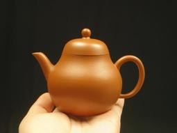 ～壺風茶道~23076《宜興紫砂 朱泥 梨型壺》約250cc 宜興紫砂壺、紫砂、普洱茶、茶壺 歷史價格詳細信息