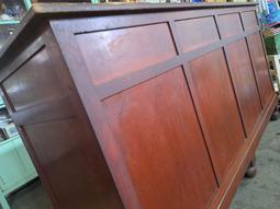 台中 Under Object  多組 早期 進口 老櫃檯 前檯 124/70 高105 . 有的桌面有附強化玻璃 歷史價格詳細信息