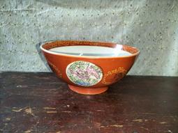 庄腳柑仔店~早期特殊不規則木窗玻璃窗片門片~尺寸:152*64*3公分 歷史價格詳細信息