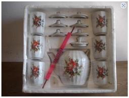 WH12424【四十八號老倉庫】全新 早期 台灣 手繪 胭脂紅 花 碗 14.5cm 有瑕 1碗價【懷舊收藏擺飾道具】 歷史價格詳細信息