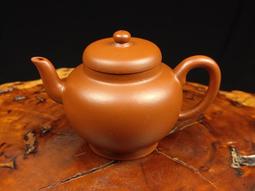 ～壺風茶道~23166《宜興紫砂 朱泥 芭樂壺》約130cc 宜興紫砂壺、紫砂、普洱茶、茶壺 歷史價格詳細信息