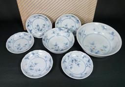 日本傳統文樣：花鳥風月250 ISBN：9789861361819  [書況說明] 附光碟 無畫線 無註記 書皆為實拍 歷史價格詳細信息