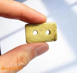 古玩 老貨荷花掛墜，析木河磨芯料。料子細膩油潤，顏色漂亮。“身出淤泥不 歷史價格詳細信息