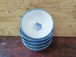 庄腳柑仔店~早期蓋字裕四角氣泡玻璃罐糖果罐~尺寸:口徑12*底14*16*高33公分 歷史價格詳細信息