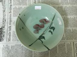 WH27594【四十八號老倉庫】全新 早期 台灣 手繪 胭脂紅 花 碗 16cm 小瑕 1碗價【懷舊收藏拍片道具】 歷史價格詳細信息