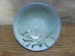 WH23245【四十八號老倉庫】全新 早期 台灣 利昌 手繪 蓋印 水草 蝦碗公 腰子碗公 27.8cm 有瑕 1碗價 歷史價格詳細信息