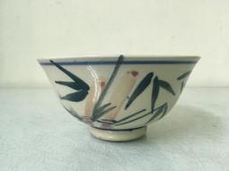 WH26913【四十八號老倉庫】二手 早期 台灣 手繪 胭脂紅 花 碗 飯碗 11.3cm 1碗價【懷舊收藏拍片道具】 歷史價格詳細信息