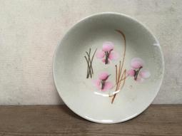 WH16404【四十八號老倉庫】二手 早期 紙燈罩 木柄座 旋鈕開關 桌燈 夜燈 高48cm【懷舊收藏拍片道具】 歷史價格詳細信息