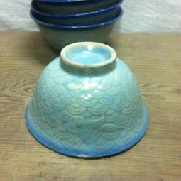 WH2416【四十八號老倉庫】全新 早期 大陸進口 米孔 米粒 加彩描金 菊花紋 茶具組 茶壺組 1壺1盤4杯價 歷史價格詳細信息