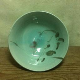 WH10909【四十八號老倉庫】全新 早期 台灣 土黃釉 手繪 胭脂紅 花 碗 麵碗 湯碗 16.3cm 1碗價【懷舊收 歷史價格詳細信息