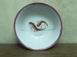 WH16066【四十八號老倉庫】全新 早期 台灣 利昌 粉紅邊 手繪 蓋印 雙魚 碗 大碗公 20.4cm 1碗價 歷史價格詳細信息