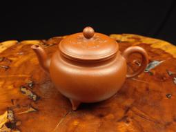 ～壺風茶道~24069《宜興紫砂 原礦段泥粉漿 荸薺壺》約150cc 宜興紫砂壺、紫砂、普洱茶、茶壺 歷史價格詳細信息