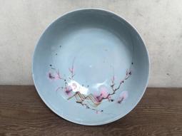 WH15657【四十八號老倉庫】全新 早期 台灣 淡黃釉 手繪 胭脂紅 花 碗 大碗公 21.5cm 1碗價【懷舊收藏拍 歷史價格詳細信息