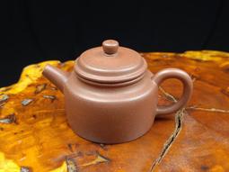 ~壺風茶道~R139《宜興紫砂 早期 顆粒朱泥 紫砂壺》 約250cc 手工製作壺内布袋紋、普洱茶、紫砂壺、茶壺 歷史價格詳細信息