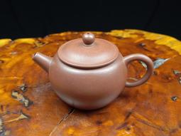 ~壺風茶道~R139《宜興紫砂 早期 顆粒朱泥 紫砂壺》 約250cc 手工製作壺内布袋紋、普洱茶、紫砂壺、茶壺 歷史價格詳細信息