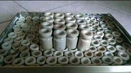 日據時期老書架----有日軍飛機圖案---台籍日本兵可參考----有少一根固定木栓--如圖--戰機 歷史價格詳細信息