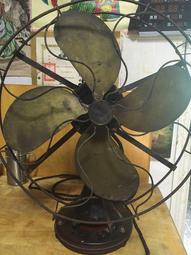 ◎趴步戀吉◎古董國產吹風機（百力） 歷史價格詳細信息