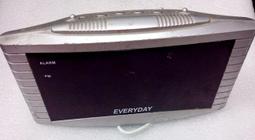 復古電子石英鐘音響鬧鐘收音機時鐘無線插卡音箱桌面擺件 歷史價格詳細信息