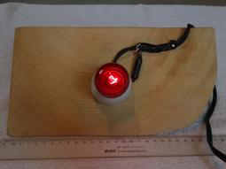 燈泡(1)~~捕魚用.漁船用~~已壞~~當吊飾.裝飾用 歷史價格詳細信息