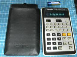 早期 收藏 早期 收藏 CASIO  fx-29 燈管式 螢光管 計算機 ～～缺電池蓋 按鍵無反應 ～～ 歷史價格詳細信息