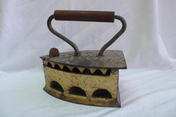 黑色小館~旗12~正老件~吹風機(統一牌)(約尺寸寬19X21cm.高10cm.重700公克) 歷史價格詳細信息