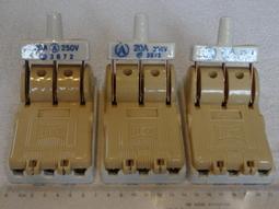 閘刀開關HD11F-1000.38DMC膠板單投隔離防誤開關 單投防誤型開關 歷史價格詳細信息