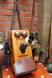 出清古董珠寶老件金色底蝴蝶結太陽花愛心水鑽+珍珠帽針水晶鑽長別針長針固定厚披肩圍巾胸針(多款式) 歷史價格詳細信息