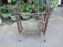 庄腳柑仔店~早期台鐵鐵道迷火車止衝燈號誌燈~尺寸:底徑15*高含手把40(不含手把32)公分 歷史價格詳細信息