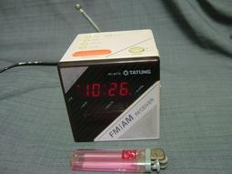 早期 收音機  時鐘 AM FM  收音機 ～～功能正常 歷史價格詳細信息