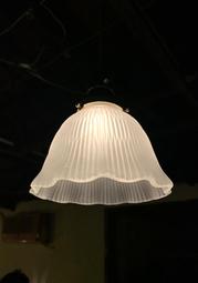 台中 Under Object 古道具  太空 切割 星球 . 前衛 太空意象 全鋁 . 徑 24 球凸約 13 歷史價格詳細信息