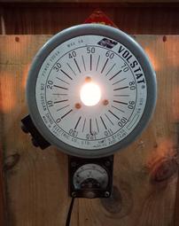 中古陳H4 工業風 創意燈 品味燈 藝術燈 壁燈 夜燈 實照整體創作擦跡2500元 咖啡民宿收藏觀賞擺飾電影電視拍攝道具 歷史價格詳細信息