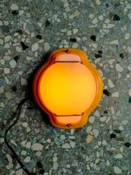 壁燈 老燈  台中Under Object  老壓克力 立體 蛋糕燈 招牌燈  . 傾角漂亮 老味十足 . 超美品 珍 歷史價格詳細信息