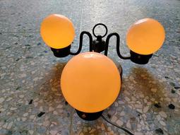 奶油球燈 拋燈 壁燈 . 球徑約 15-16 亮面奶油球 老燈 早期 歷史價格詳細信息