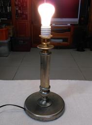 檯燈.桌燈(17)~故障品~鐵皮底座~無日光燈管~擺飾.道具 歷史價格詳細信息