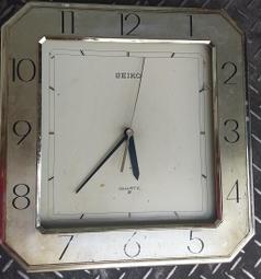 二手復古SEIKO 7N82-0241手錶(電池無電當收藏/裝飾品) 歷史價格詳細信息