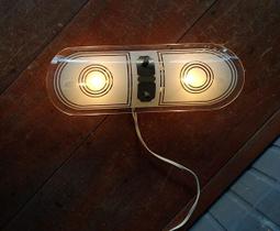 銅壁燈 雙頭 附兩顆白球珍珠燈泡 . 長30.5 / 12 歷史價格詳細信息